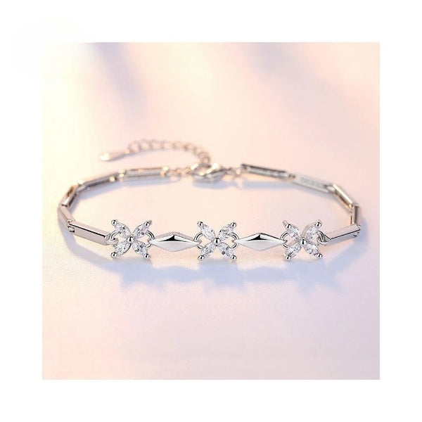 Showy Bracelet